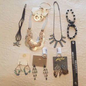 Lot of jewelry